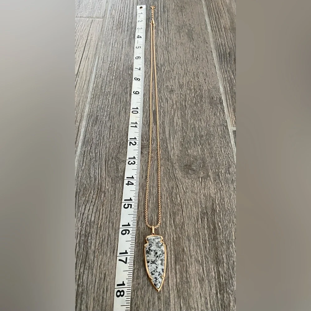 Kendra Scott Kimmy Necklace Rose Gold Gray Granite Stone - Picture 5 of 5